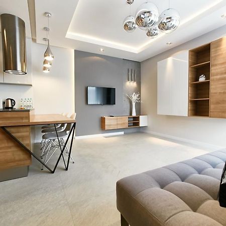 Modern Apartment By Wawel Castle คราคูฟ ภายนอก รูปภาพ