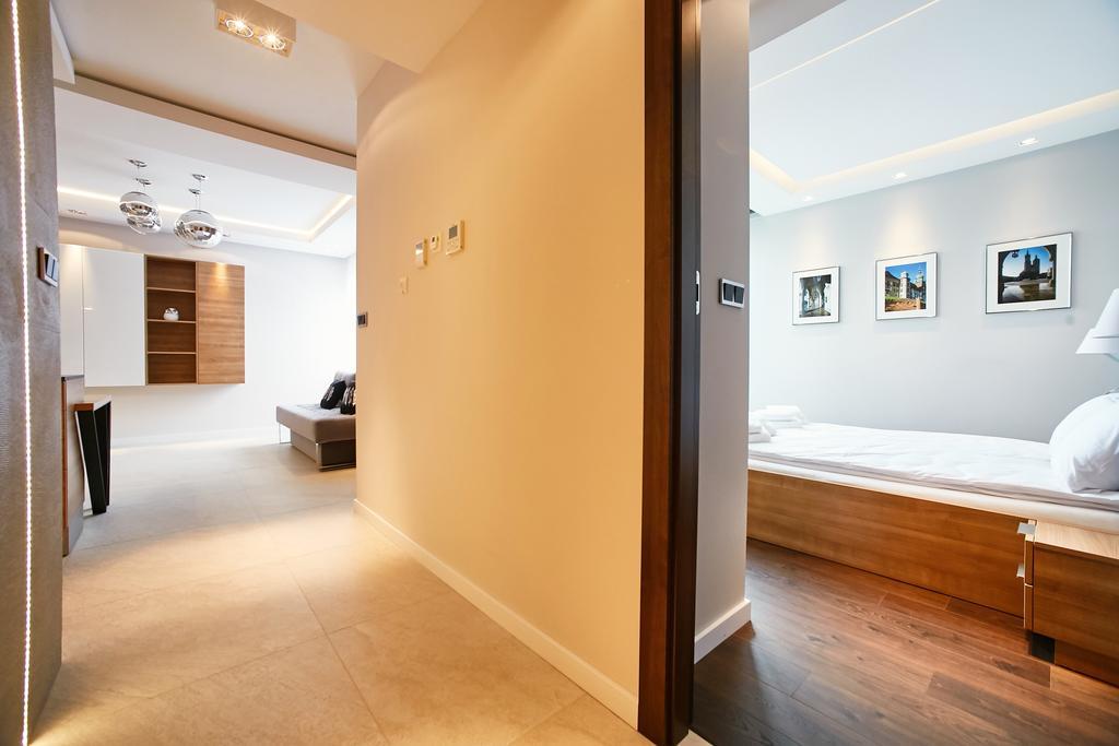 Modern Apartment By Wawel Castle คราคูฟ ภายนอก รูปภาพ